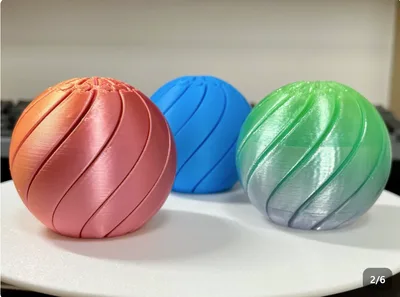Bola Twisty Fidget 1 Cor